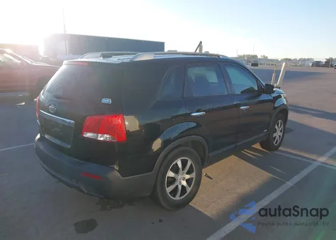 2011 Kia Sorento Lx V6 z USA, uszkodzony, nr VIN 5XYKTDA21BG161073
